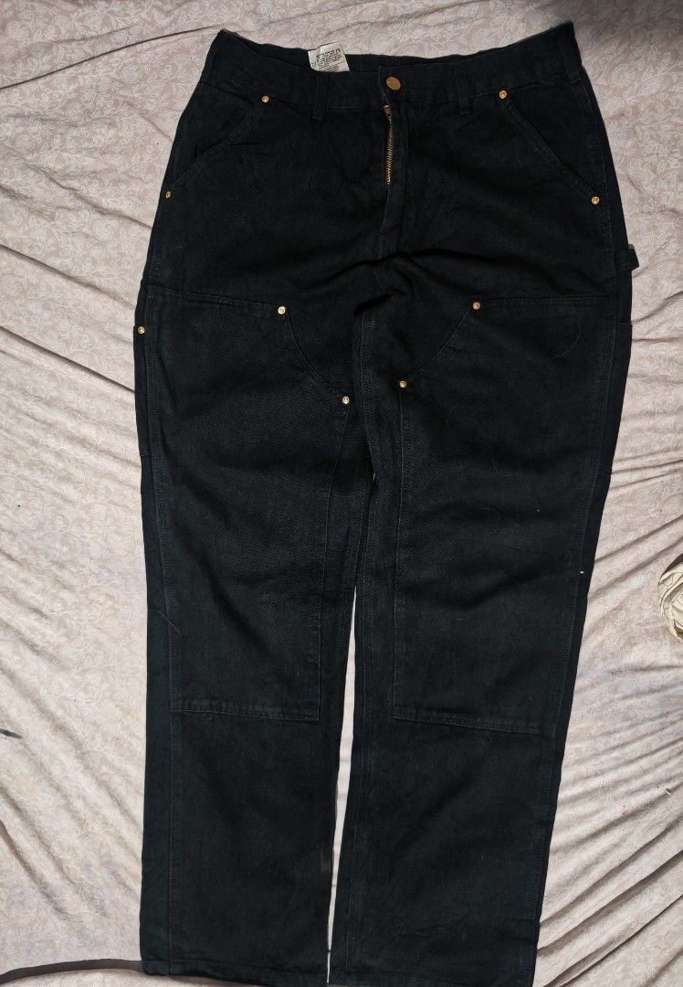 Carhartt bo1 black (Category: Activewear) located in Santa Cruz. Submitted by ukayhuntworldwide (Listing ID 1466255419, Image 1). Description: .