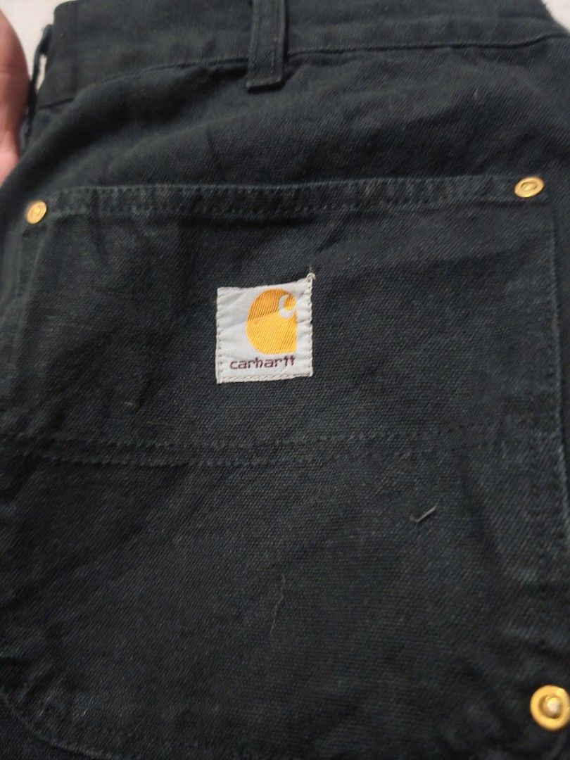 Carhartt bo1 black (Category: Activewear) located in Santa Cruz. Submitted by ukayhuntworldwide (Listing ID 1466255419, Image 3). Description: .