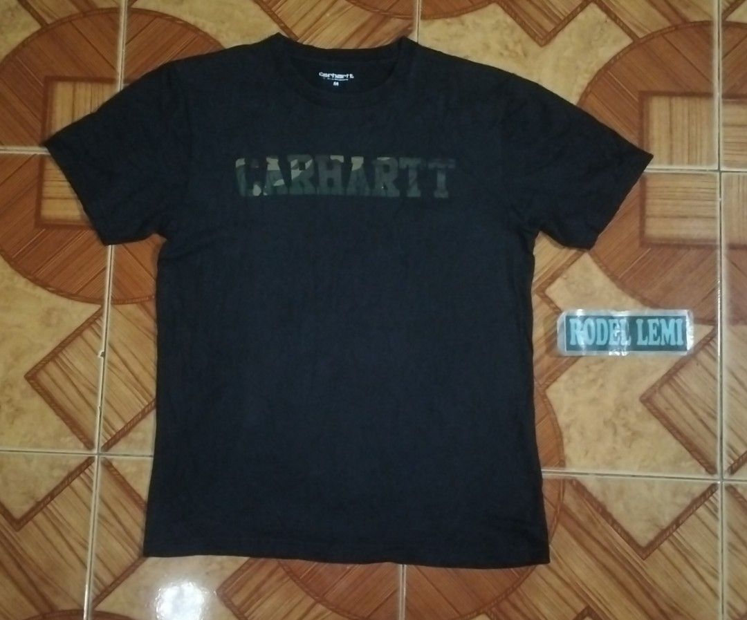 Carhartt college tee (Category: Tshirts & Polo Shirts ) located in Bulacan. Submitted by ryldeal030912 (Listing ID 1466156766, Image 1). Description: very good condition medium 20" width 27" lenght.