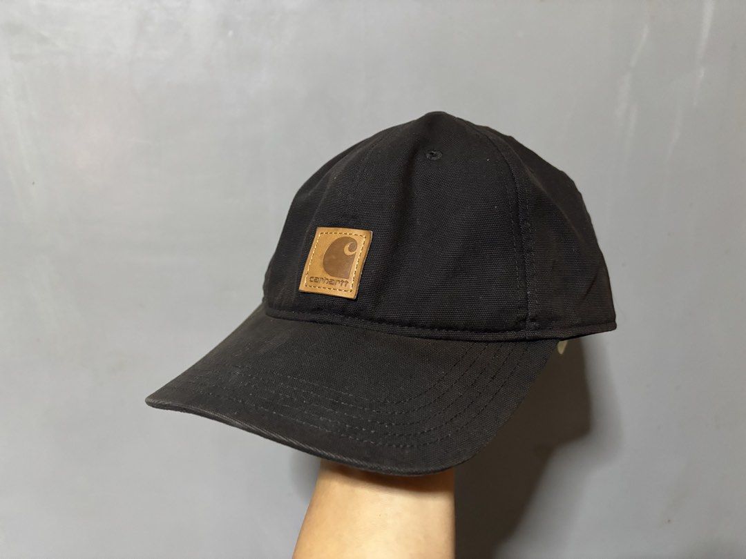 Carhartt dads hat (Category: Caps & Hats) located in Cagayan de Oro. Submitted by kirkwax_4 (Listing ID 1466174889, Image 1). Description: Carhartt dads hat Fits all velcro back In good/used condition Bawal sa maselan Pro all goods pa gamitin Black pa 680.
