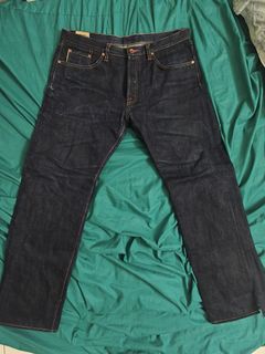 (Category: ) located in . Submitted by jax.bundlepreloved (Listing ID 1466280134, Image 1). Description: .