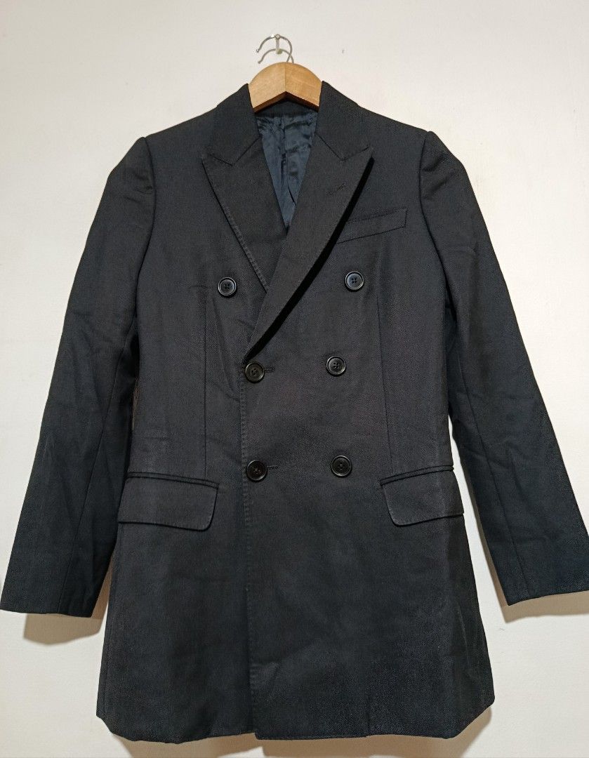 Celine - Double-Breasted Black Blazer (Category: Luxury Apparel) located in San Fernando. Submitted by son.twice.stuff (Listing ID 1466290032, Image 3). Description: Item: Celine - Double-Breasted Black Blazer Tagged Size: 34 Fit Small Dimensions Length: 29" Width: 16.5" Shoulder: 13" Sleeve: 21" Condition: Excellent Made In Italy Material 100% Wool Lining 54% Cupro 46% Viscose Price: 8800 Free Shipping.
