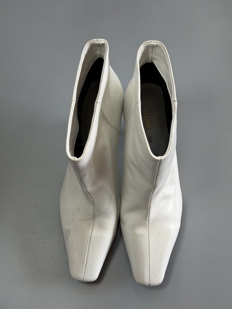 Celine boots (Category: Boots) located in Manila. Submitted by thriftfinds_dvo (Listing ID 1466312368, Image 3). Description: Celine chelsy boots Excellent condition Size 39 on tag Price:1,500 Loc:Davao city .