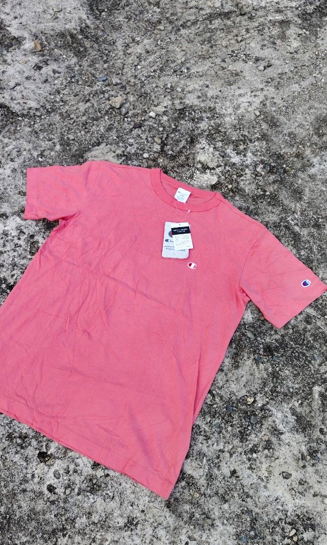 Champion C3-P300 small logo tshirt (Category: Tshirts & Polo Shirts ) located in Mati. Submitted by gsthrift (Listing ID 1466299449, Image 2). Description: size Large on tag length 27 width 20.5.