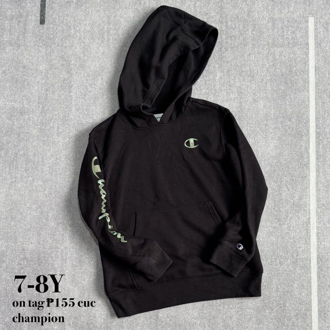 champion kids hoodie (Category: Babies & Kids Fashion) located in Baguio. Submitted by mapa_laku (Listing ID 1466292004, Image 1). Description: .