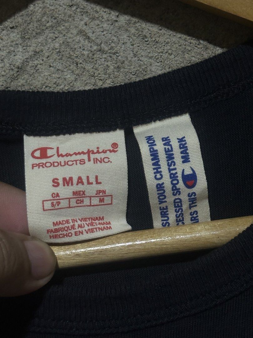 Champion x End Craig Green Cut Reverse Weave Tee (Category: Tshirts & Polo Shirts ) located in Ozamiz City. Submitted by quick_done_deals (Listing ID 1466216948, Image 3). Description: 🛒 ** Champion x End Craig Green Cut Reverse Weave Tee ** 💯 Excellent Condition 📐 Dimes: L26x20.5 (M) 🔍 Issue: None 🎨 Color Rate: 9.5 / 10.
