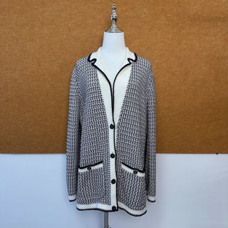（分類：）位於 。 由 lion_resells 提交（商品編號 1466253033，圖片 1）。簡介： 。