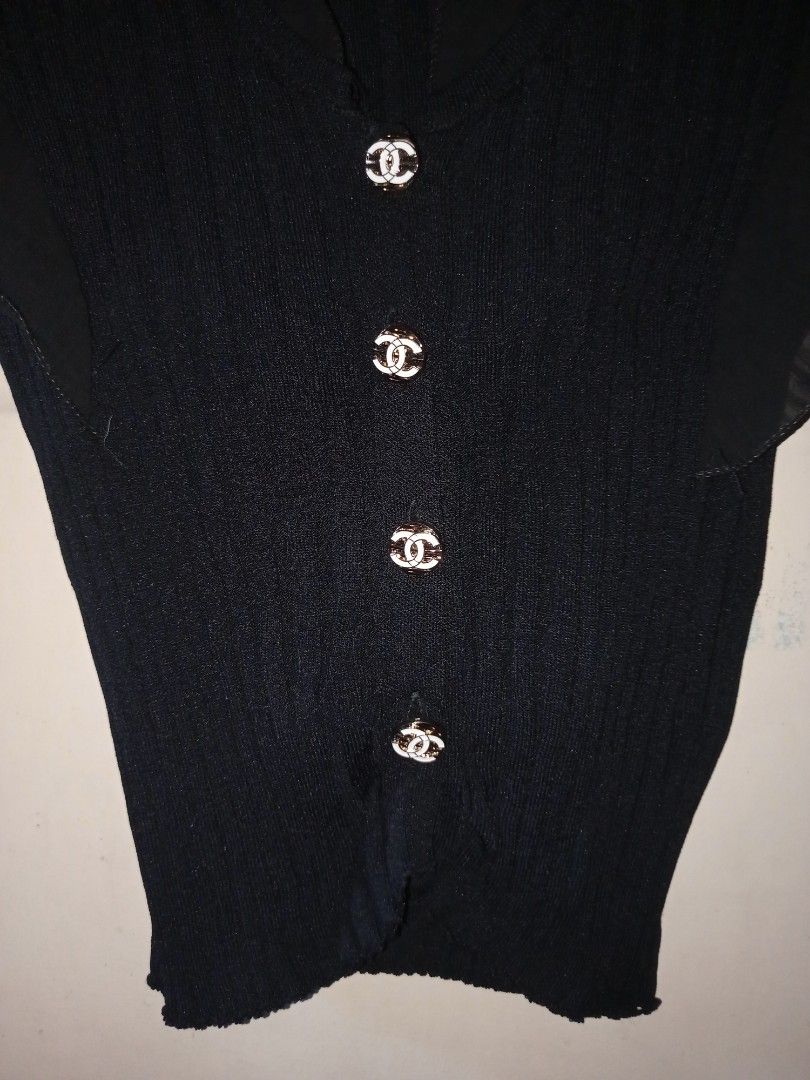 Chanel Cardigan (Category: Longsleeves) located in Manila. Submitted by kenny200024 (Listing ID 1466286163, Image 3). Description: Chanel Cardigan - xs to small - actual measurement width 12 | length 18.5 | sleeve 23 - excellent condition.