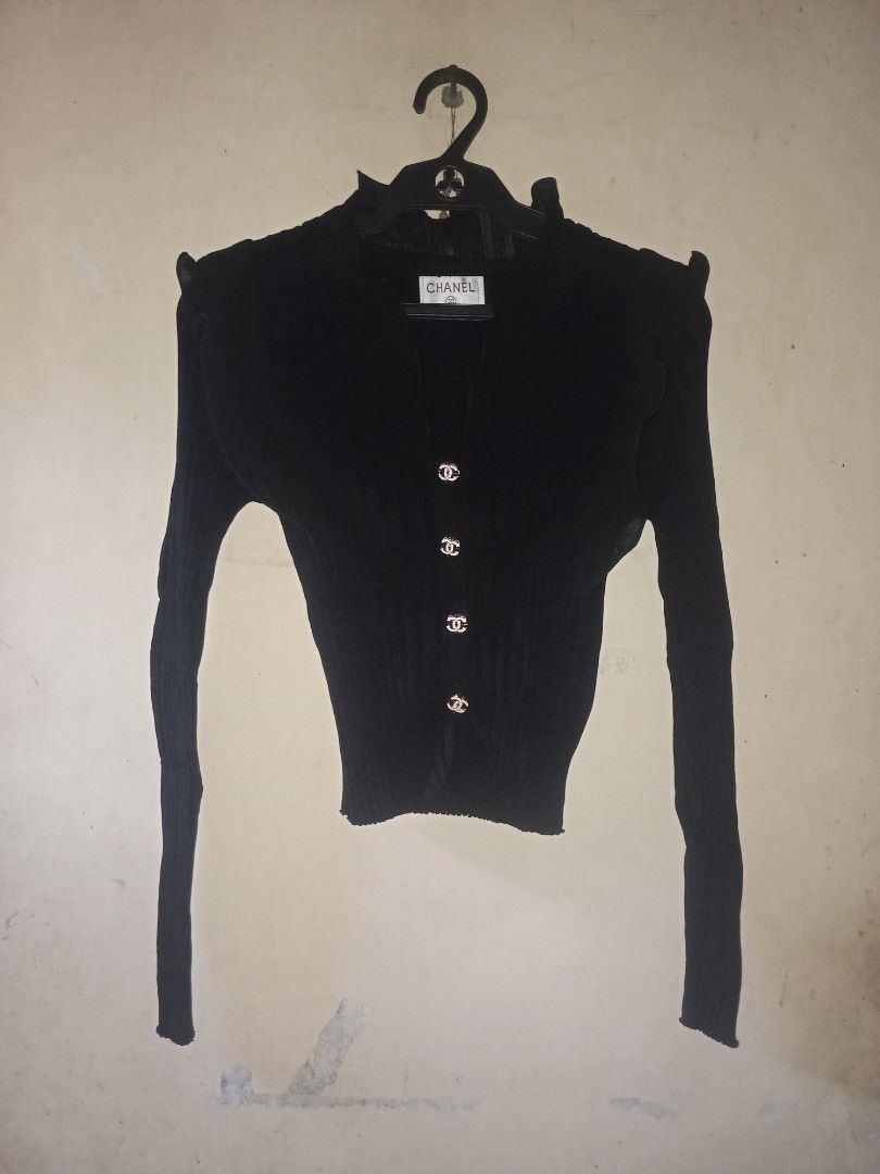 Chanel Cardigan (Category: Longsleeves) located in Manila. Submitted by kenny200024 (Listing ID 1466286163, Image 1). Description: Chanel Cardigan - xs to small - actual measurement width 12 | length 18.5 | sleeve 23 - excellent condition.