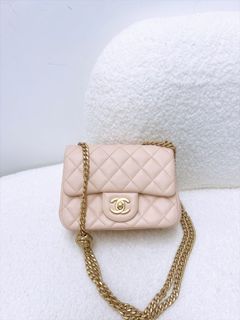 （分類：）位於 。 由 heras.luxury 提交（商品編號 1466172854，圖片 1）。簡介： 。
