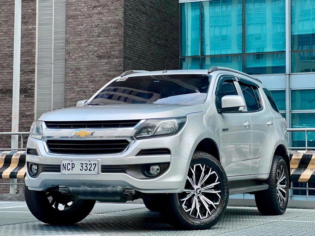 Chevrolet Trailblazer 2.8 LT‼️🔥 Auto (Category: Used Cars) located in Makati City. Submitted by maby_latido05 (Listing ID 1466246868, Image 2). Description: 2017 Chevrolet Trailblazer 2.8 LT AT Diesel 80k ALL-IN DP‼️🔥 4yrs - Php 20,685 3yrs - Php 24,945 2yrs - Php 34,525 Chattel and Insurance Included ✅FREE Transfer of Ownership ✅FREE Detailing Interior & Exterior ✅FREE Bank Processing ✅FREE OBD Car Scanning Very Well Mantained 7 Seaters 62K od