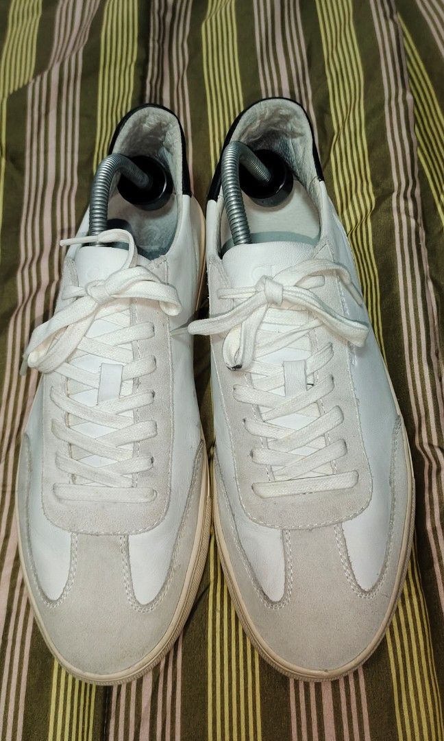 CLAE DEANE UNISEX SNEAKERS (Category: Sneakers) located in Manila. Submitted by myno23lenel (Listing ID 1466162165, Image 3). Description: For sale CLAE DEANE UNISEX SNEAKERS - WHITE LEATHER BLACK size 11 ,fits 10-10.5 US snug fit No box,100% authentic,bought in Australia, no sole seps, minimal drags, minimal Scratches on leather, Pass sa meselan For only 1.5k fixed srp 10k plus Location Fairview.