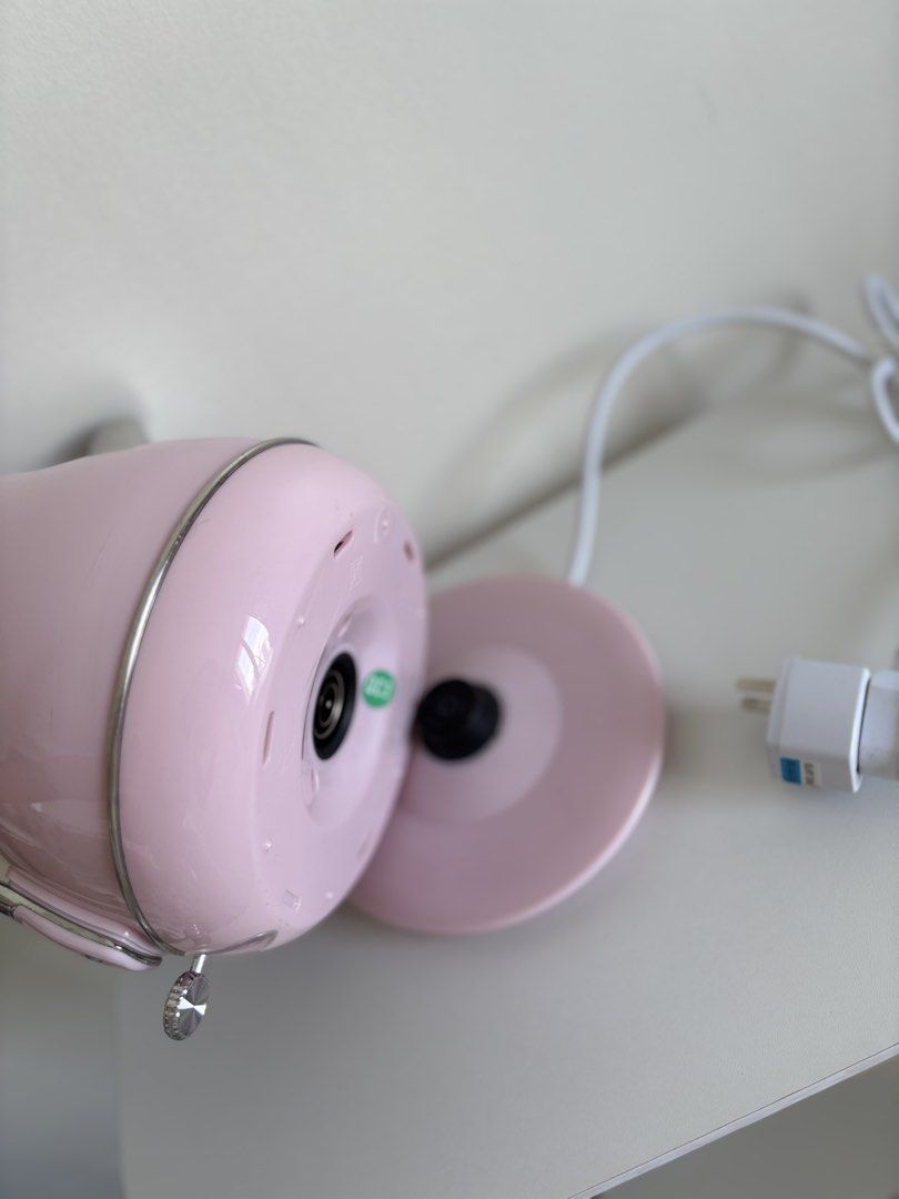 Clifton Pink Kettle (Category: Kettles & Airpots) located in San Miguel. Submitted by sbbyjy (Listing ID 1466187492, Image 2). Description: Used only a few times! Still in good working condition. ♡ RFS: I also have this in white, so letting this one go..