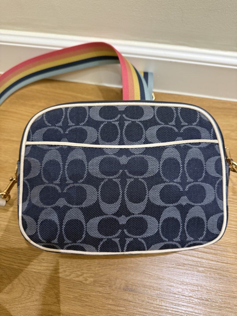 Coach Dempsey Camera bag (Category: Cross-body Bags) located in Taguig. Submitted by slay.ph (Listing ID 1466283317, Image 3). Description: 100% Original Coach Dempsey Camera Bag Still in a very good condition,maliit na tastas sa loob ng bag..