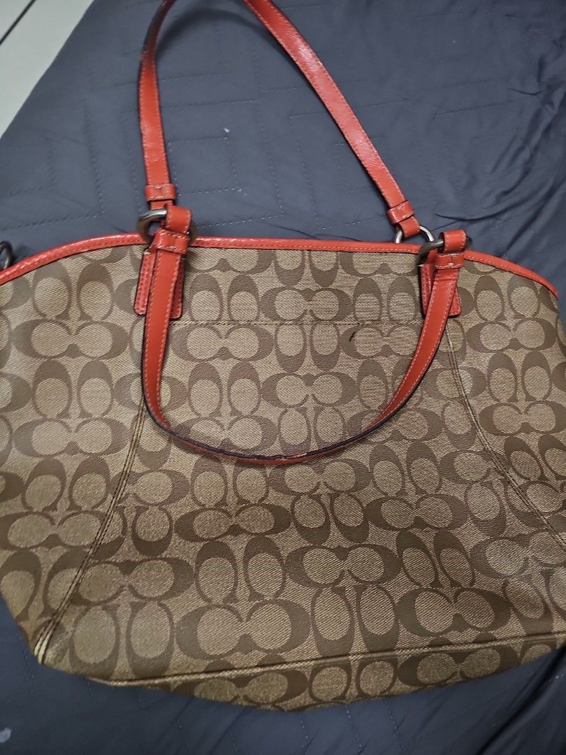 Coach Monogram Shoulder bag (Category: Shoulder Bags) located in Manila. Submitted by shopaholicmimi (Listing ID 1466251317, Image 2). Description: 📍📍preloved with flaws (please see photos) dirt rubber lining minor rubs corner runs sa wnd zipper handle not ergo, legacy, vintage, soho, saddle, demi, zoe, carly, eastwest, patchwork, rare, canvas, signature, laurel, hobo.