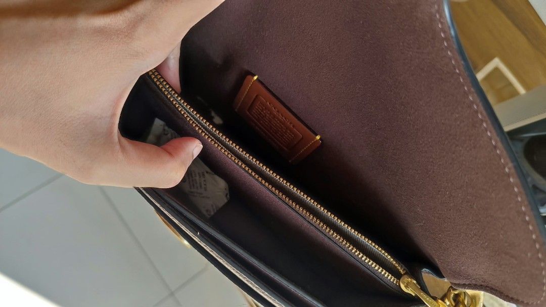 Coach Tabby 26 in Brown (Category: Luxury Bags & Wallets) located in Baguio. Submitted by zozo.collections (Listing ID 1466164372, Image 3). Description: Coach Tabby 26 in Brown, 2025 release Bought October last year A second strap comes with the bag. Strap is adjustable and may be used as cross-body. Perfect and almost unused condition. Coach full grain leather Heavy brass classic C hardware, Strap has no damages too. No damages to the leather, 