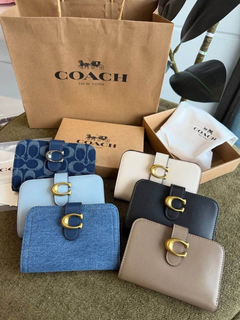 Coach Tabby Wallet (Category: Wallets & Card holders) located in Manila. Submitted by msddirectfactoryoutlet (Listing ID 1466291869, Image 1). Description: .