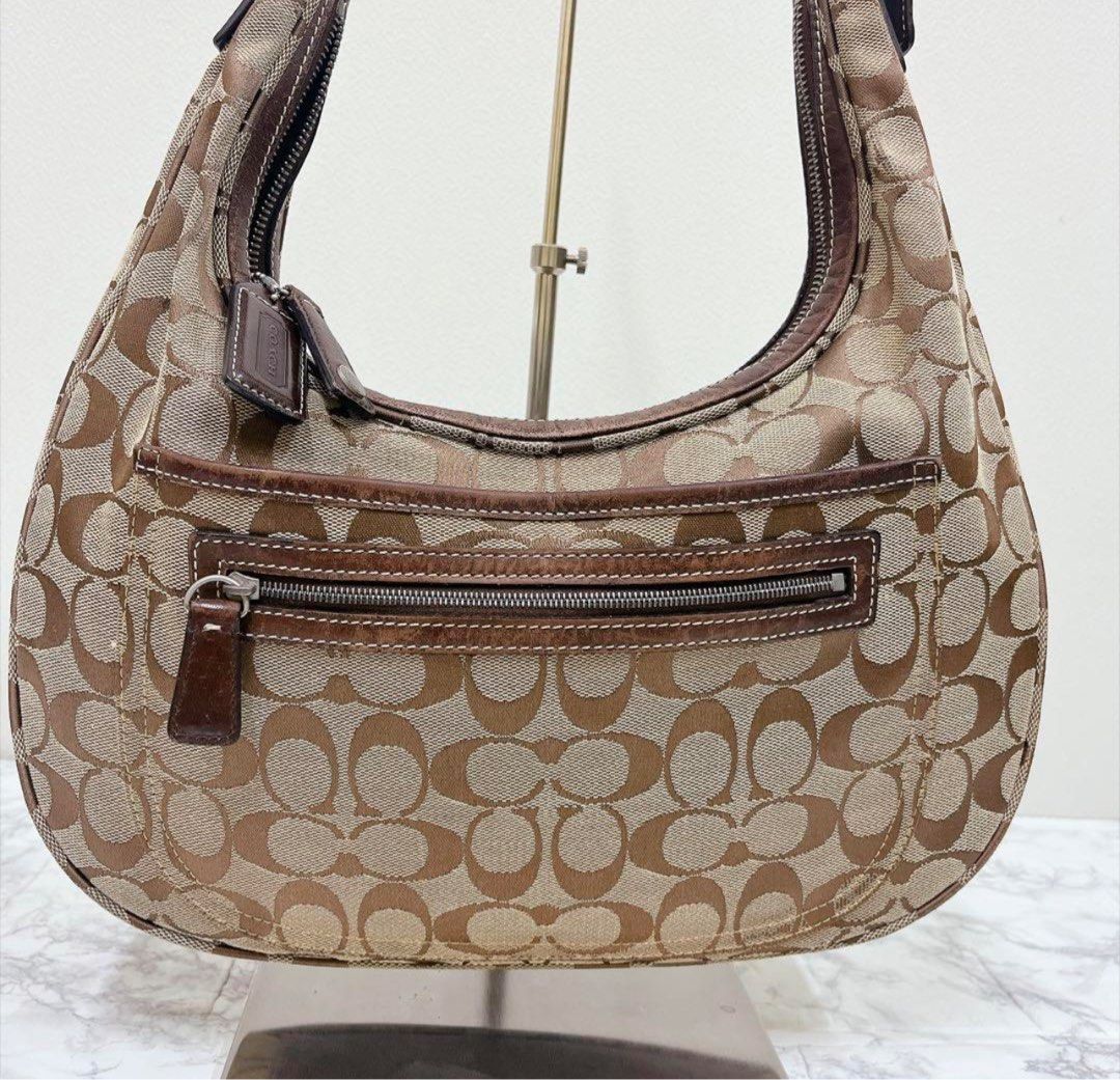 Coach Vintage Crescent Bag (Category: Shoulder Bags) located in Manila. Submitted by _dearvintage (Listing ID 1466210554, Image 3). Description: ETA: 1 month From Japan 🇯🇵 Dm for more info :) 📍 Laguna.