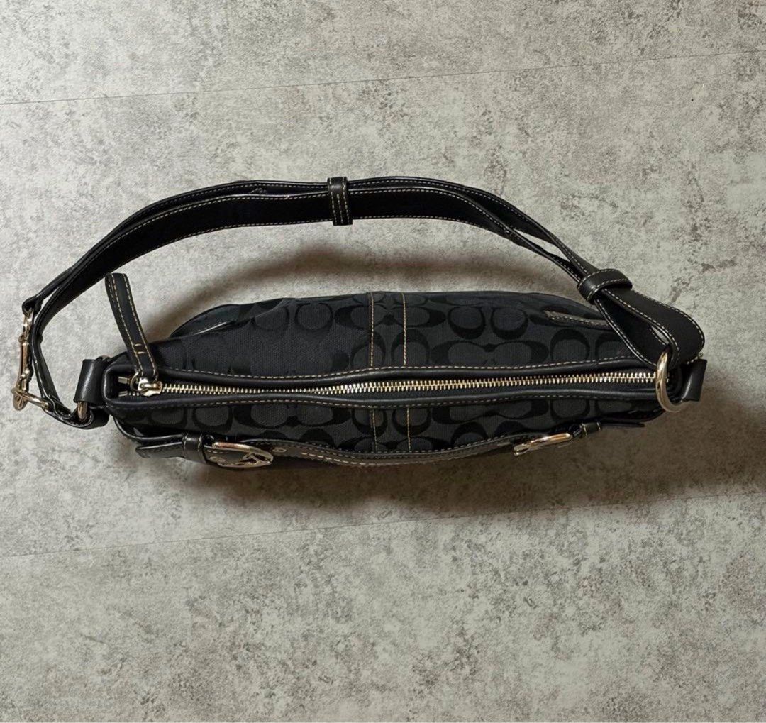 Coach Vintage Soho Bag (Category: Shoulder Bags) located in Manila. Submitted by _dearvintage (Listing ID 1466282115, Image 3). Description: ETA: 1 month From Japan 🇯🇵 Dm for more info :) 📍 Laguna.