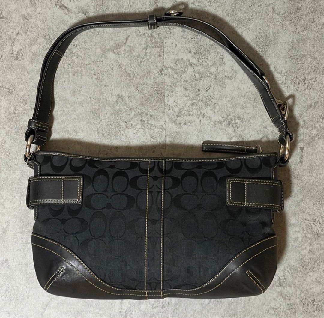 Coach Vintage Soho Bag (Category: Shoulder Bags) located in Manila. Submitted by _dearvintage (Listing ID 1466282115, Image 2). Description: ETA: 1 month From Japan 🇯🇵 Dm for more info :) 📍 Laguna.