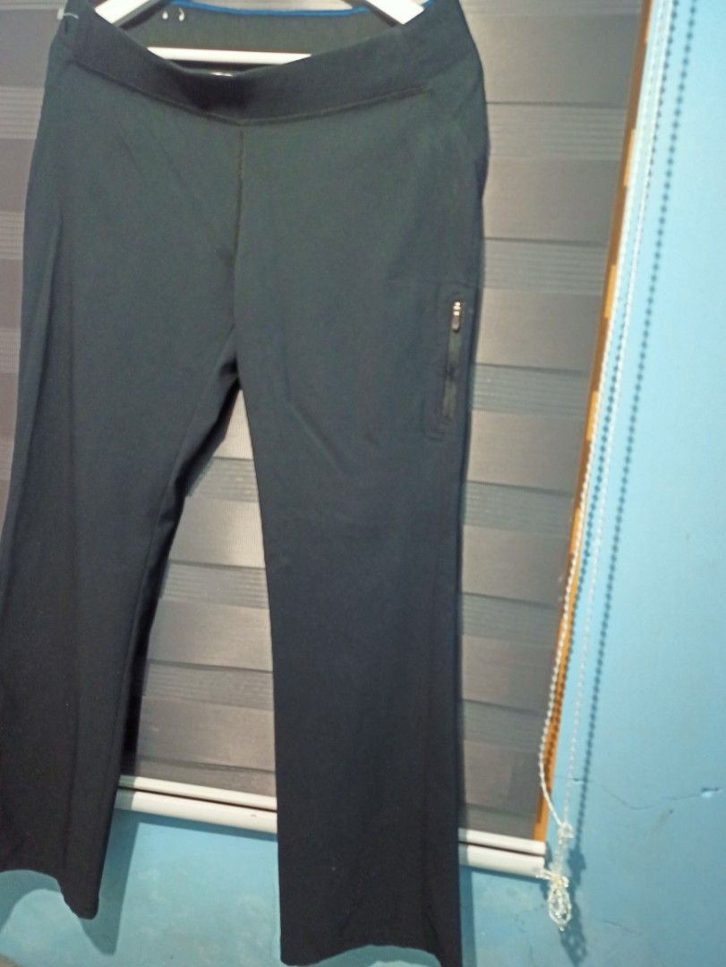 Columbia Black Athletic Pants (Category: Other Bottoms) located in Manila. Submitted by thecomftrift.co (Listing ID 1466324132, Image 3). Description: - Brand: Columbia - Color: Classic Black - Style: Comfortable wide-leg athletic pants - Storage: Handy zipper pocket on the left thigh - Branding: Columbia logo printed near the back waistband - Best For: Workouts, hiking, or casual lounging - Condition: Excellent / Ready to wear - Mode of Payment: