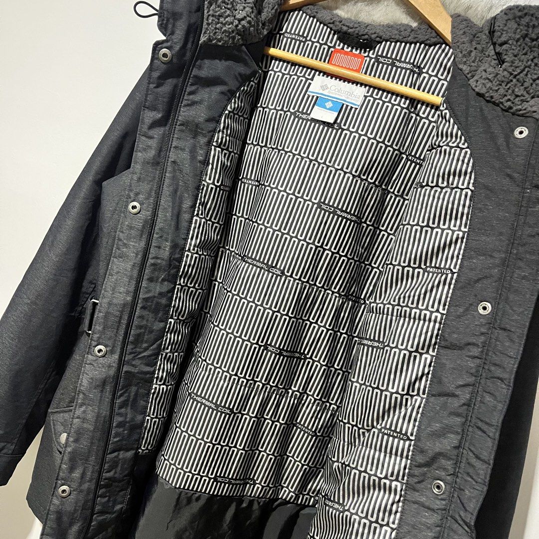 COLUMBIA CARSON PASS JACKET‼️ (Category: Coats, Jackets and Outerwear) located in Cebu City. Submitted by clarkcamu68040 (Listing ID 1466250334, Image 2). Description: COLUMBIA CARSON PASS JACKET‼️ AS NEW (WOMEN’s) SIZE LARGE W 22.5 / L 30.5 COLORATE 10 / 10 ISSUE : ❌❌❌ PHP 1,250 + 90 SF🛒🛒 📍CEBU ,CITY OF NAGA 🚚 J&T EXPRESS.