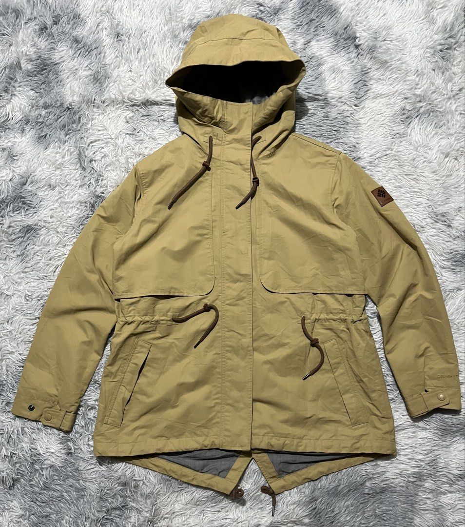 Columbia Omni Tech Jacket (Category: Coats, Jackets and Outerwear) located in Sasmuan (Sexmoan). Submitted by winterclothes.ph (Listing ID 1466282171, Image 1). Description: Columbia Omni Tech Jacket XL on tag Women’s Width 22 Length 27.5 Excellent Condition.