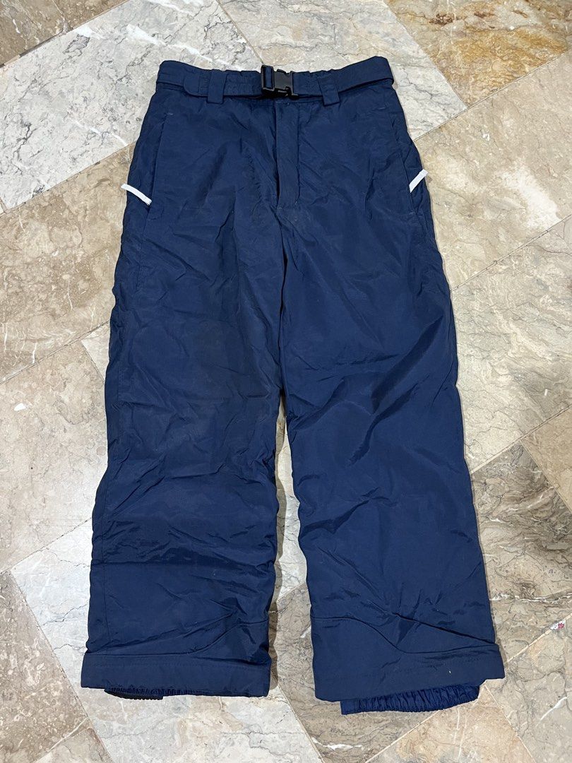 Columbia Tectonite Snow Pants Navy Blue Size 7/8 (Category: Babies & Kids Fashion) located in Tarlac. Submitted by thriftygoodss (Listing ID 1466268146, Image 1). Description: - Brand: Columbia Tectonite - Size: Kids 7/8 - Color: Navy blue - Features: Elastic waistband, integrated belt buckle, and button closure - Insulation: Tectonite insulated lining to lock in warmth - Material: Durable nylon built for cold weather and snow - Condition: Clean 