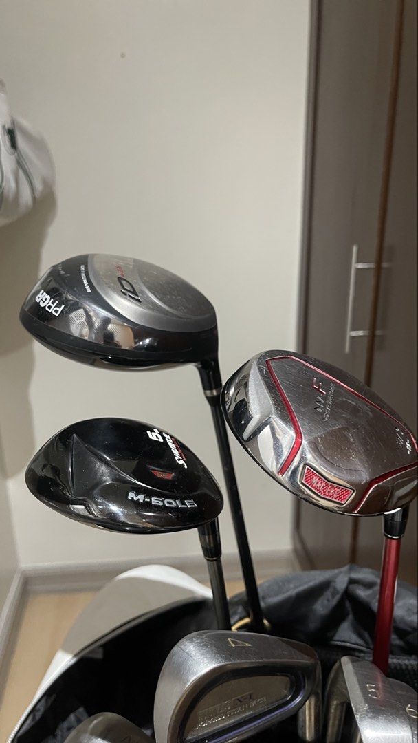 Complete Beginner Golf Club Set with free Bag (Category: Golf) located in Marikina City. Submitted by pfhermosa (Listing ID 1466290943, Image 2). Description: Complete men's golf set (driver, woods, irons, wedges, putter) with free Admiral golf bag. Great for beginners, very forgiving set, ready to go for driving ranges and fairways. Negotiable for sure buyers! Putter: PING Anser Irons included: Titus X1, Forged Titan Face (4 through 9) Wedges in