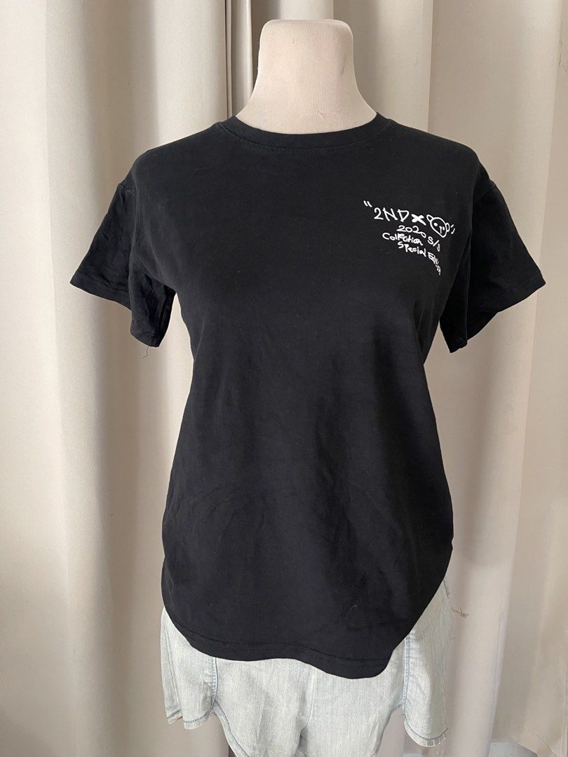 cool Bear Tee (Category: Shirts) located in Cainta. Submitted by zlove111 (Listing ID 1466163308, Image 2). Description: - Brand: 2nd Archive small-semilarge - Color: Black - Material: Soft cotton feel - Design: Small front chest print, huge colorful bear & handwritten doodle print on the back - Fit: Classic crew neck, short sleeves - Style: Great streetwear piece.