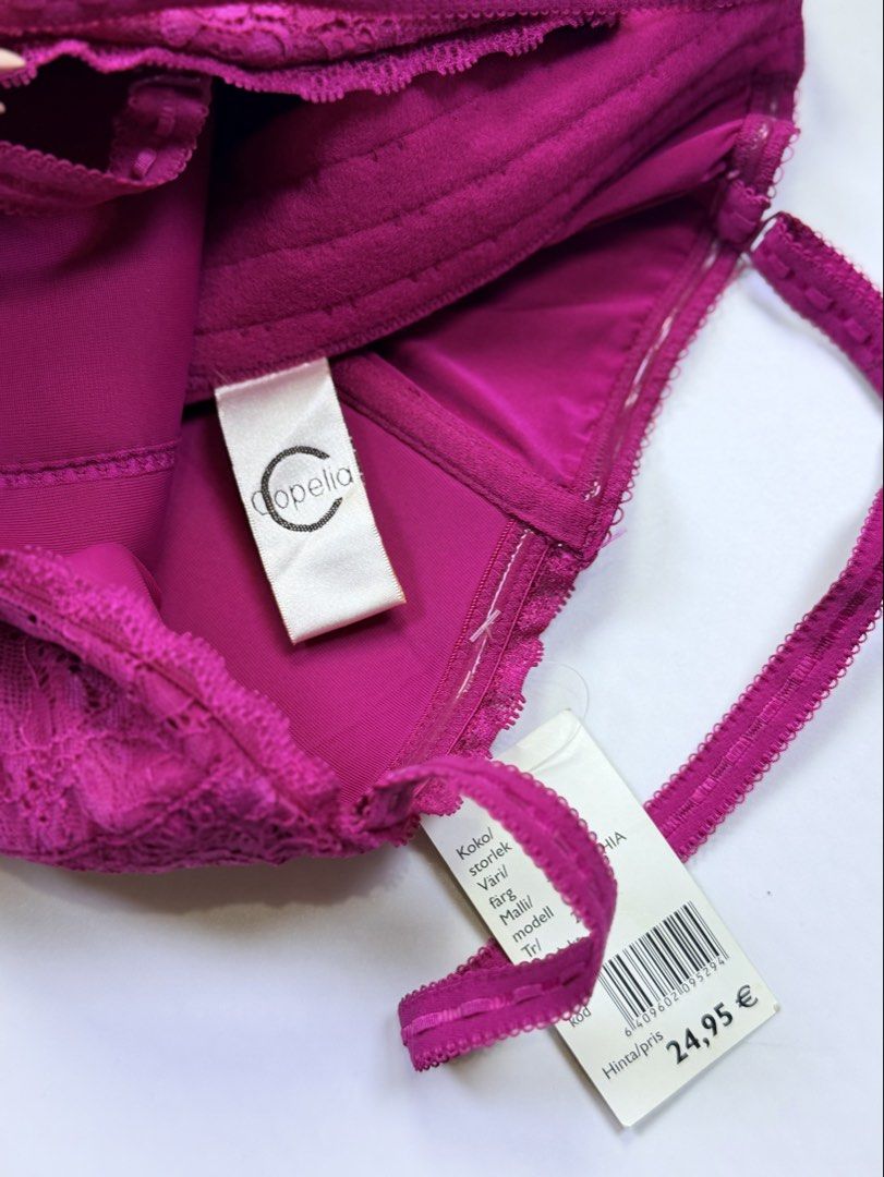 Copelia magenta corset (Category: Others Tops) located in Kapangan. Submitted by keythsgs74798 (Listing ID 1466275128, Image 3). Description: .