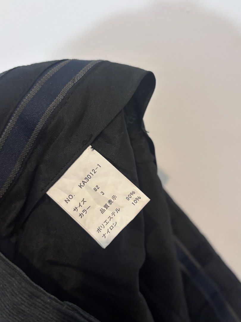 Corduroy Pleated Trousers (Category: Trousers) located in Bulacan. Submitted by janeeeeelleeeee (Listing ID 1466187515, Image 3). Description: Corduroy Trousers - from japan - like new - premium quality ₱250.