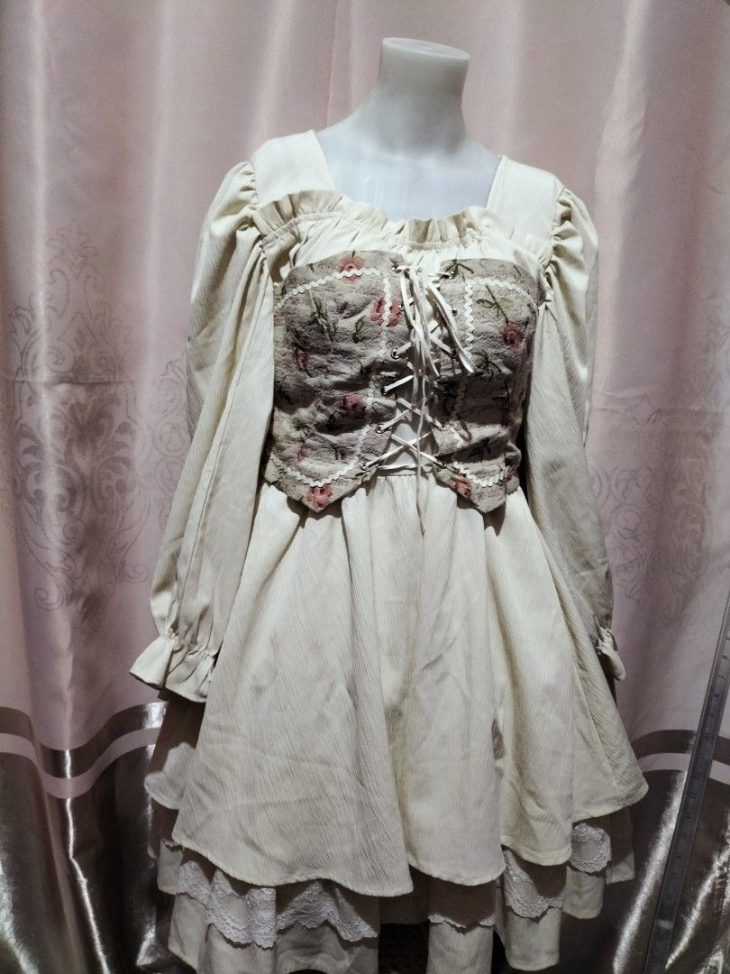 Re stitched Cottage core dress (Category: Dresses) located in Manila. Submitted by elunacurio (Listing ID 1466246972, Image 3). Description: re stitched because it was too big size M-S 33 inches length 33 inches waist.