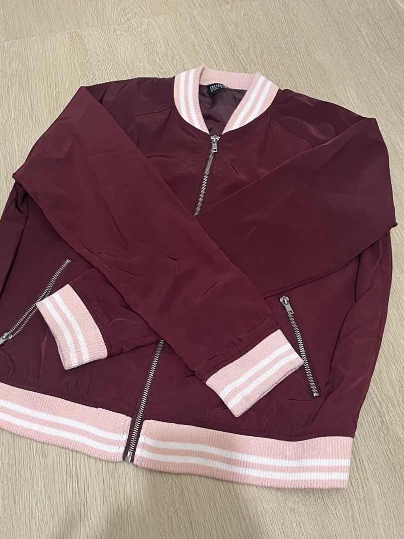 Cotton On Maroon Bomber Jacket (Category: Coats, Jackets and Outerwear) located in Cavite. Submitted by prlvdbydn (Listing ID 1466289268, Image 2). Description: - preloved item - no issues w/ zippers - high quality - nice to use in cold weathers or rainy days rfs: decluttering.