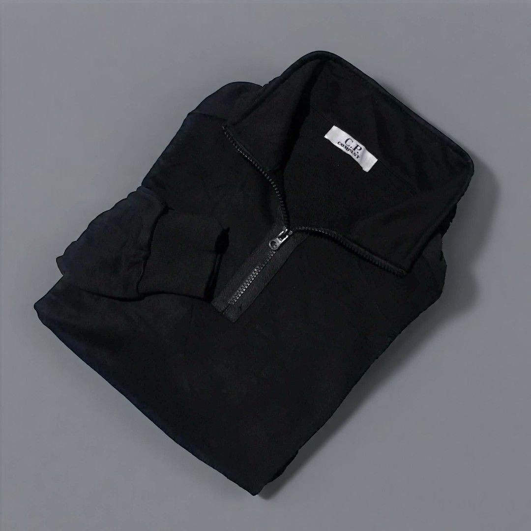 C.P COMPANY QUARTER ZIP (Category: Activewear) located in Cebu City. Submitted by kevinthrift (Listing ID 1466294036, Image 2). Description: C.P. COMPANY QUARTER ZIP Excellent Condition Size: XL on tag fit Large Dimes: Length 28 |Width 23 Color rate 9./10 No issue Need wash.