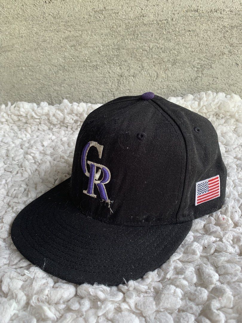 CR New Era (Category: Caps & Hats) located in Manila. Submitted by hamboychac77005 (Listing ID 1466243169, Image 2). Description: .