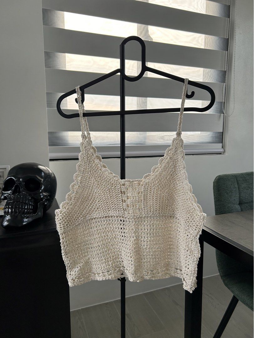 Cream Crochet Crop Spaghetti Strap Boho Top (S) (Category: Sleeveless) located in Dasmarinas. Submitted by sfclosetcleanup (Listing ID 1466240544, Image 1). Description: .