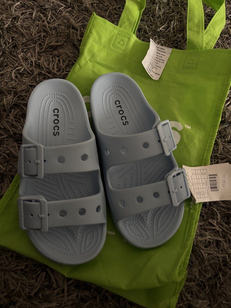 Crocs saturday sandal (Category: Sandals) located in Quezon City. Submitted by swift_kenjie (Listing ID 1466232761, Image 2). Description: I bougth sa sm Maluwag sa anak ko Super pretty nito at comfy W6 but kasya sa 7.
