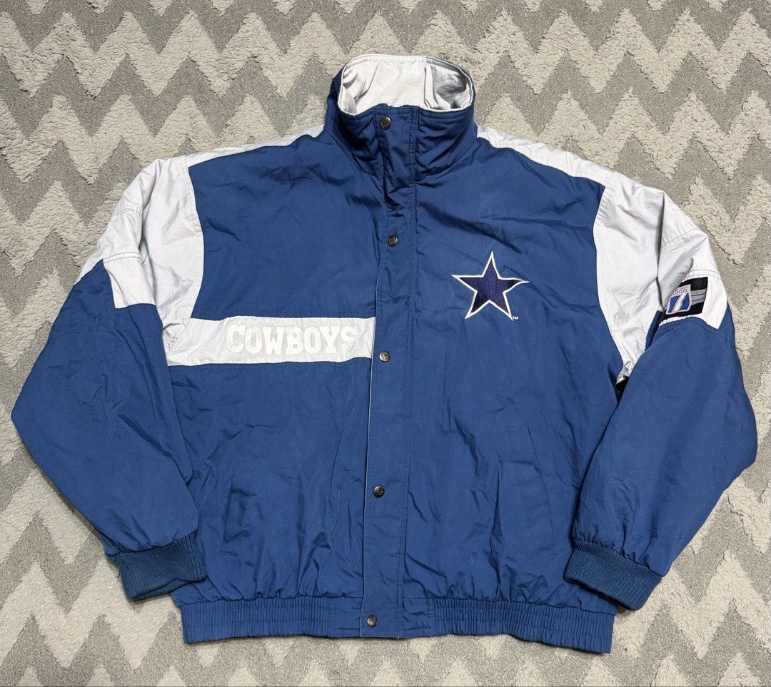 Dallas Cowboys - Logo 7 Jacket (Category: Coats, Jackets and Outerwear) located in Cavite. Submitted by commoncourtesy (Listing ID 1466232301, Image 1). Description: Authentic Size XL.