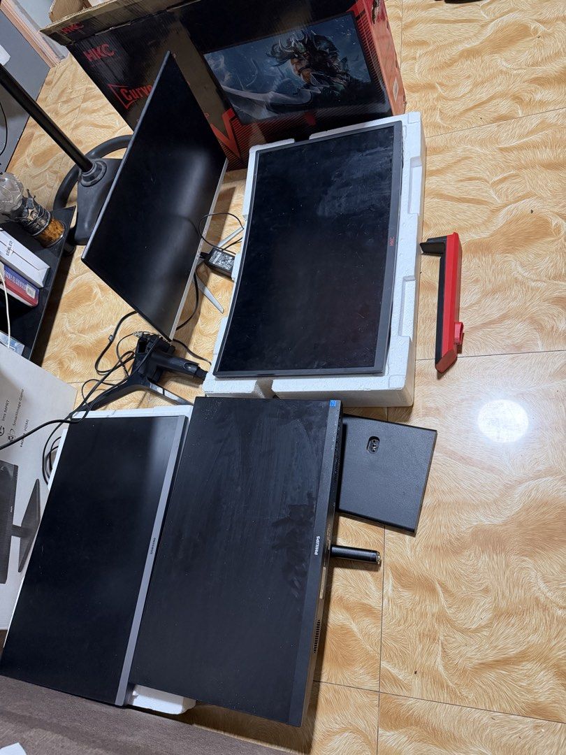 Damaged Monitors Bundle (For Parts / Repair) (Category: Monitor Screens) located in Rizal. Submitted by lunaxkitkat (Listing ID 1466272166, Image 2). Description: Selling as a bundle for technicians or scrap repair: HKC Curved Gaming Monitor (27” 144Hz - Model:HKC-NB27C2-DP) – Screen cracked, logic/power board & stand intact. Includes original box. Samsung Monitor – Screen cracked, internal components intact. Philips Monitor – Screen cracked, int