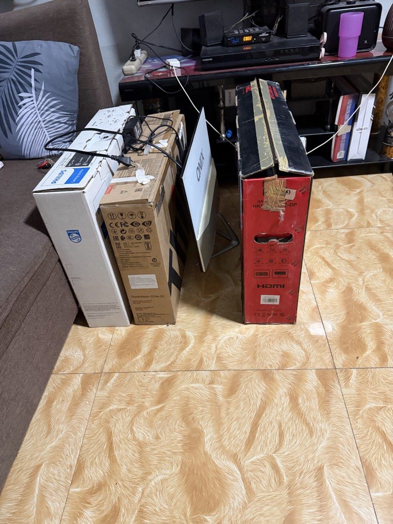 Damaged Monitors Bundle (For Parts / Repair) (Category: Monitor Screens) located in Rizal. Submitted by lunaxkitkat (Listing ID 1466272166, Image 1). Description: Selling as a bundle for technicians or scrap repair: HKC Curved Gaming Monitor (27” 144Hz - Model:HKC-NB27C2-DP) – Screen cracked, logic/power board & stand intact. Includes original box. Samsung Monitor – Screen cracked, internal components intact. Philips Monitor – Screen cracked, int