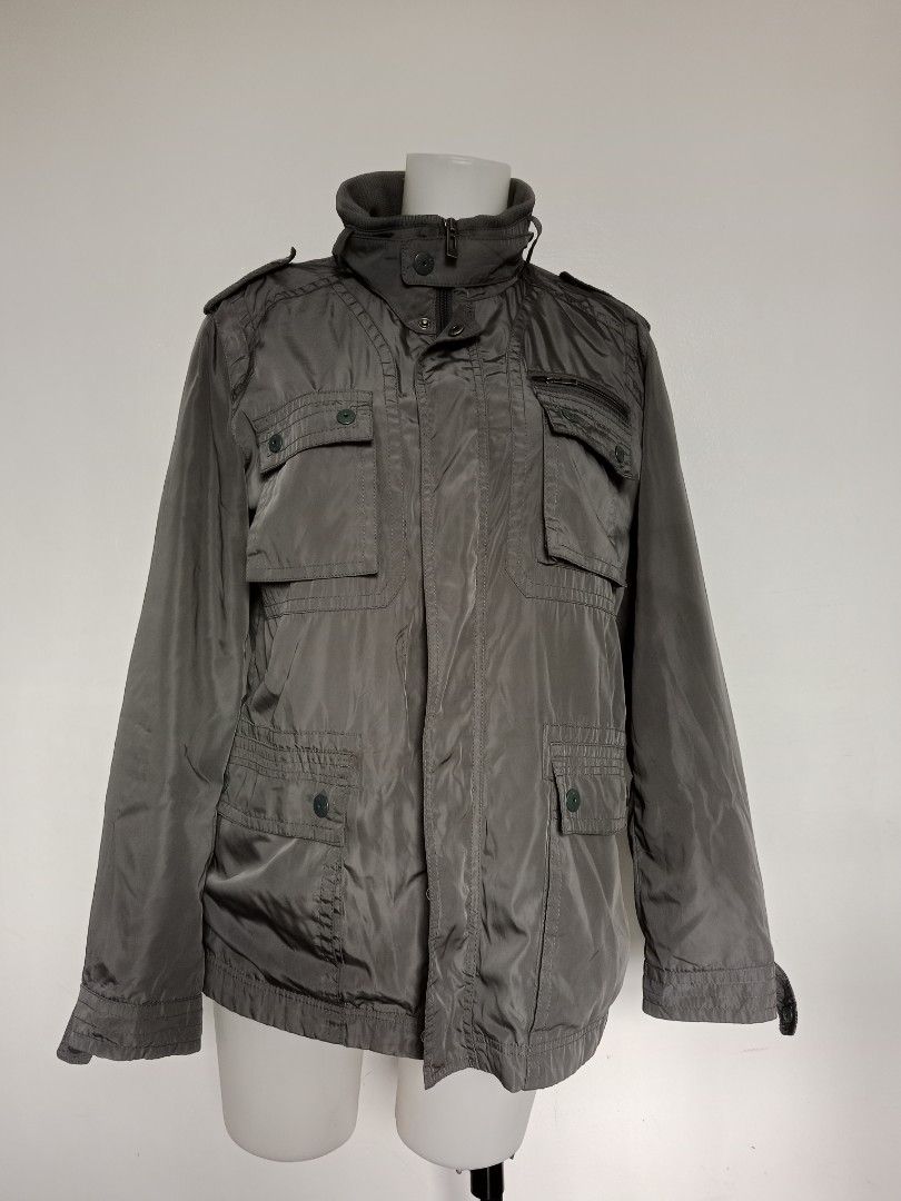 dark gray Motorcycle Jacket (Category: Coats, Jackets and Outerwear) located in Manila. Submitted by mamapards17 (Listing ID 1466243403, Image 1). Description: .