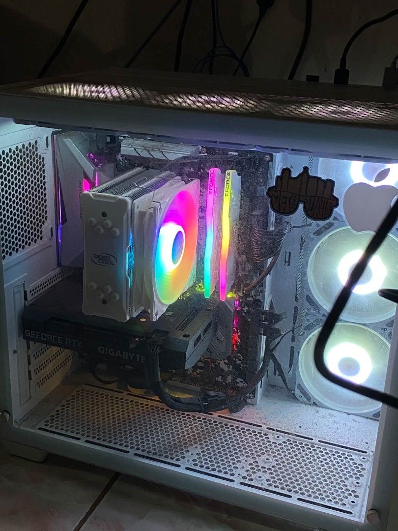 Gaming PC | Desktop Set (Category: Desktops) located in Manila. Submitted by robertlfv_17t (Listing ID 1466268656, Image 1). Description: MOBO: Asrock b450 PROC: Ryzen 5 5600G GPU: Gigabyte RTX 3060 Gaming OC 8GB PSU: Corsair CV650 True Rated 80+Bronze RAM: Tforce 32GB (2x16) 3200mhz S1: Tforce vulcan z SSD 256gb S2: WD HDD 1TB S3: WD SN550 NVME 512gb COOLER: Deepcool Gammax Cooler CASE: Keytech Robin SE MONITOR: Gamdias Curve 240hz 32" SPEAKER: 