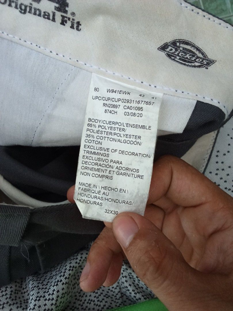 Dickies 874 Original Fit Work Pants (Category: Jeans) located in Cebu City. Submitted by mngthms (Listing ID 1466193771, Image 3). Description: .