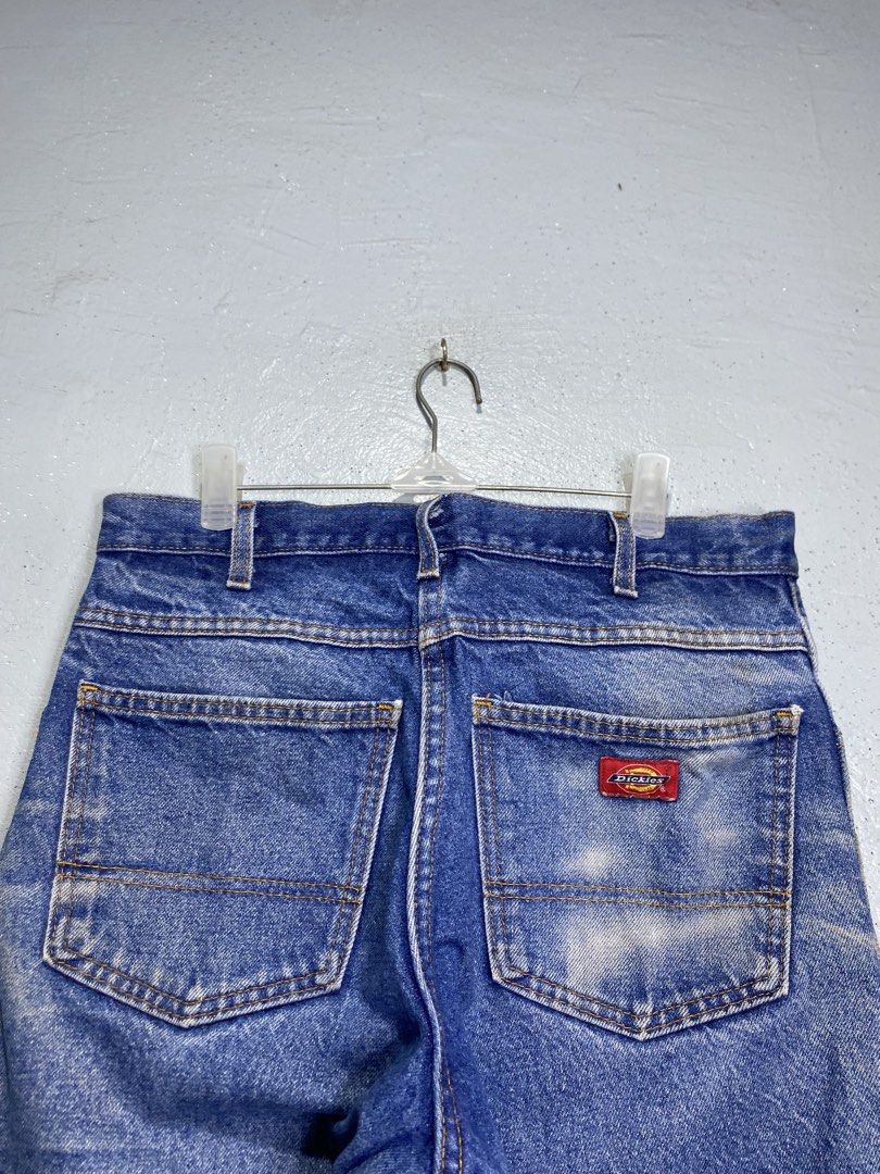 Dickies Denim Jeans Size 31x30 (Category: Jeans) located in Bacong. Submitted by crommermann (Listing ID 1466291911, Image 3). Description: Dickies Denim 🏷️ + 90 shipping fee -Dimes Waistline 32 Length 40 Leg Open 12 Hem 8 -Condition 9/10 -Color Rate 9/10 Good Condition Color may vary due to lightning Very Presentable when Worn Need Wash Pm/Dm Visayas Dumaguete loc J&T Courier Express 🚛🚛🚛.