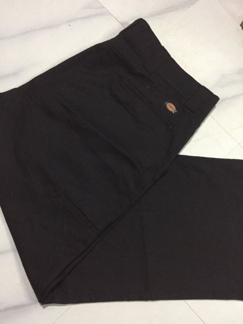 Dickies FLEX Black Work Pants 40x32 (Category: Trousers) located in Imus. Submitted by thrifts_select (Listing ID 1466236119, Image 2). Description: - Brand: Dickies FLEX - Size: 40x32 - Color: Classic Black - Comfort: Stretchy waistband for all-day wear - Design: Utility pockets with iconic logo tag - Condition: Clean, no stains or damage, ready to wear.