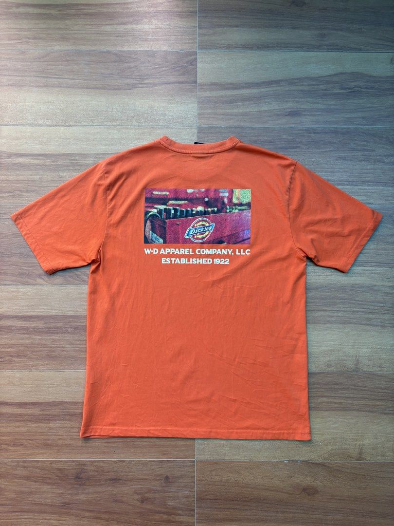 Dickies Graphic Tee (Category: Tshirts & Polo Shirts ) located in Tacurong. Submitted by kmthrift19 (Listing ID 1466267960, Image 1). Description: Dimes: W20.8xL27.5 Condition: 9.5/10 Size on tag: Large Issue: None.