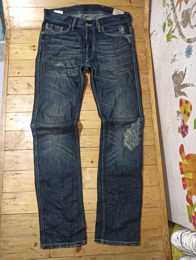 Diesel Industry Denim Jeans (Category: Jeans) located in Taguig. Submitted by dandanathriftshop (Listing ID 1466270541, Image 2). Description: FORSALE ‼️ DIESEL IND. THAYE DENIM PANTS EXCELLENT CONDITION NO ISSUE 30 ON TAG 34 WAIST 43 LENGTH 7 OPENING LEG 1k FREESHIPPING DM 📥.