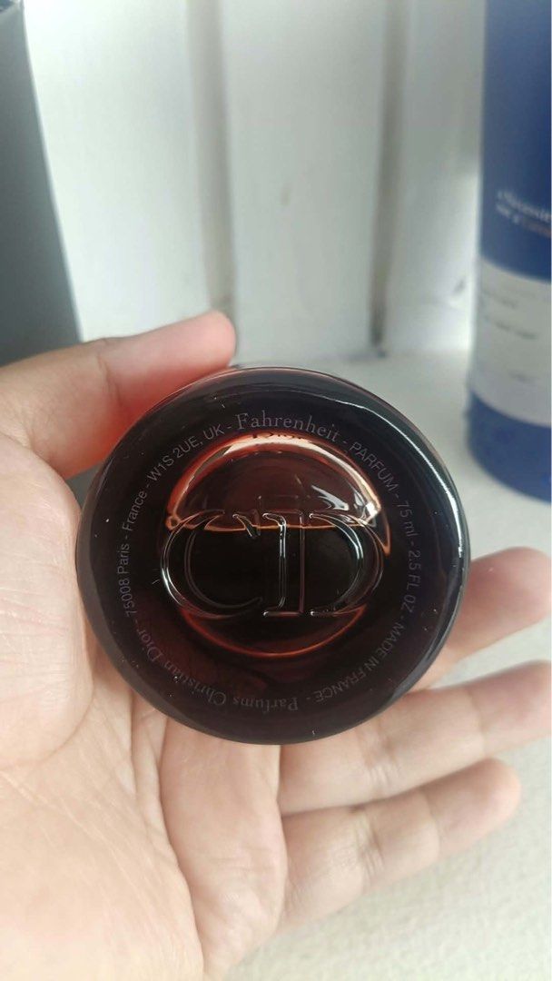 DIOR FAHRENHEIT PARFUM (Category: Fragrance & Deodorants) located in Manila. Submitted by catumishima (Listing ID 1466237052, Image 3). Description: selling my authentic dior fahrenheit parfum 75ml.