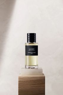 (Category: ) located in . Submitted by neomieperfumeshop (Listing ID 1466171288, Image 1). Description: .